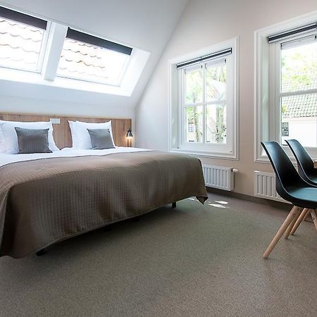 Leut Logies Hotel Влиланд Екстериор снимка